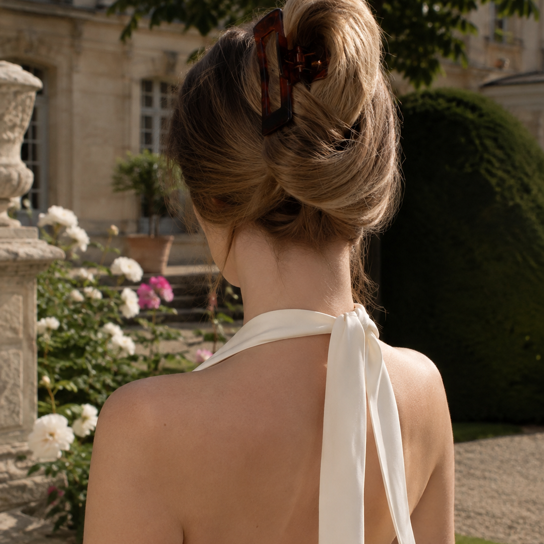 How to Create a Classic Claw Clip Twist